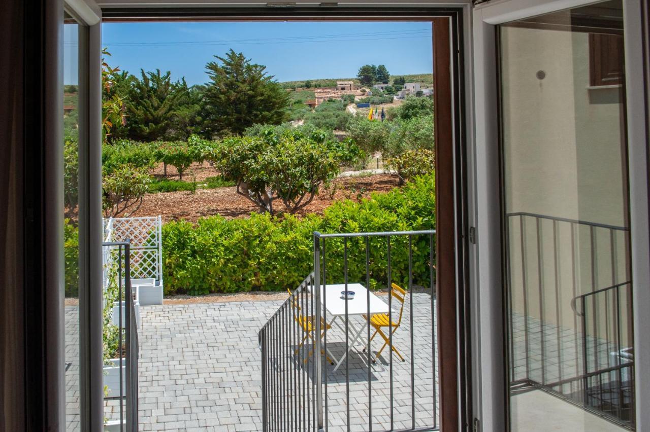 Casale La Macina - Hotel, Scopello Екстер'єр фото
